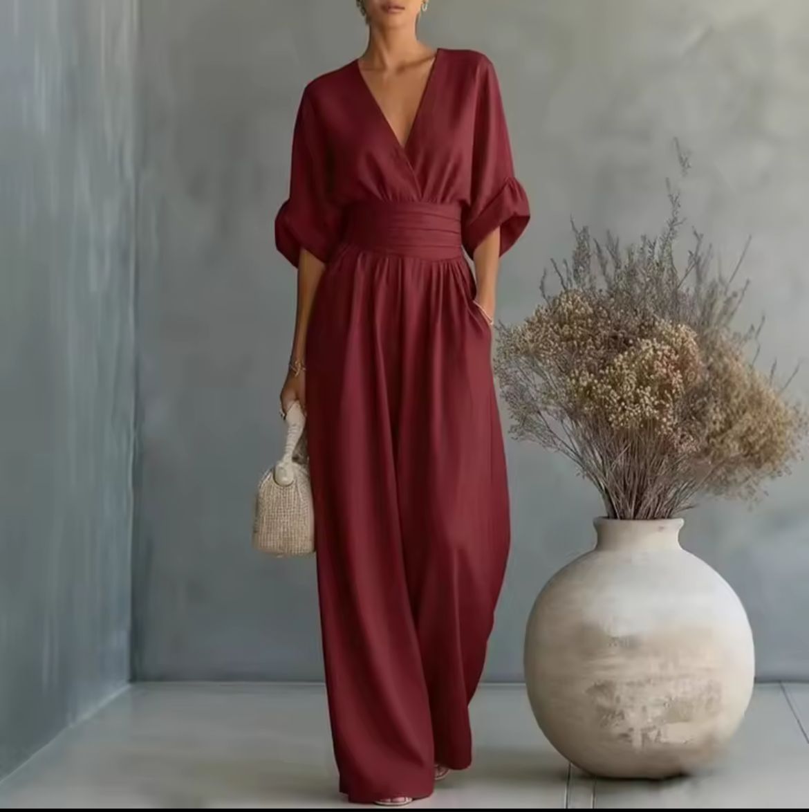 Halina | Risel - Kombinezon, w którym poczujesz się komfortowo i elegancko w tym dniu.